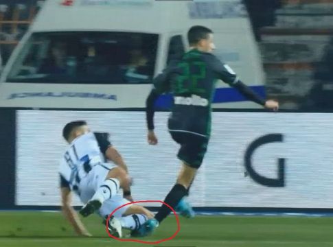 Αυτή η επαφή θα δινόταν πέναλτι στον ΠΑΟΚ;