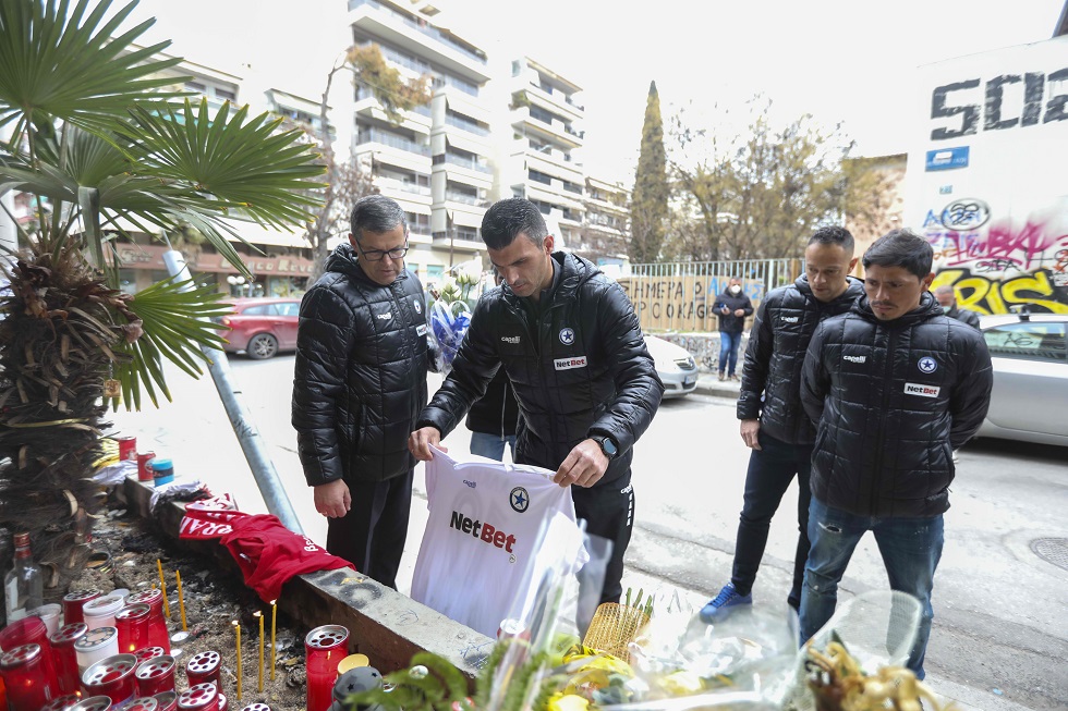 Ο Ατρόμητος απέτισε φόρο τιμής στο μνημείο του Άλκη