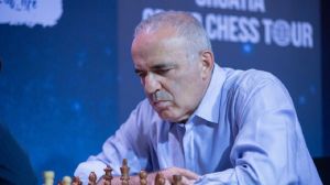 Kasparov pour Poutine : « Excluez la Russie des marchés, montrez-lui qu'il doit payer un prix »