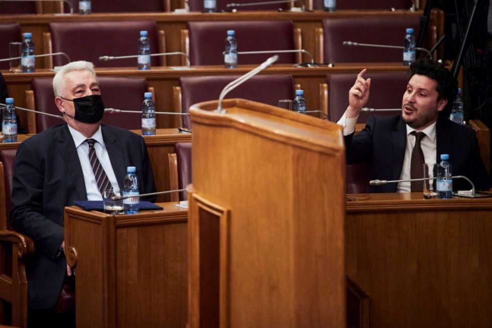 Μαυροβούνιο: Υπερψηφίστηκε στη Βουλή η πρόταση μομφής κατά της κυβέρνησης