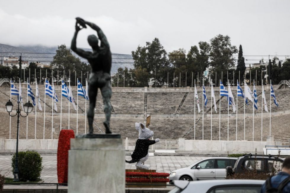 Χαλάρωση μέτρων με το… βλέμμα στο Πάσχα και «μπλόκο» στον βασιλιά Καρνάβαλο