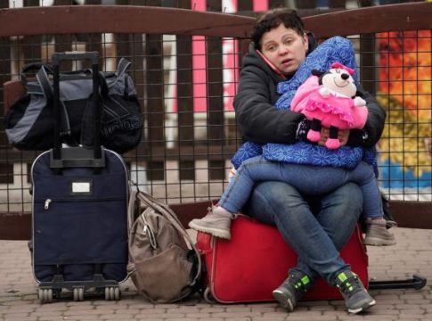 Υγειονομικό υλικό στέλνει στην Ουκρανία η Ελλάδα – «Είμαστε έτοιμοι για ό,τι άλλο χρειαστεί»