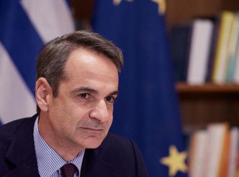 Μητσοτάκης: Χωρίς αναστολή οι ποινές για οπαδική βία