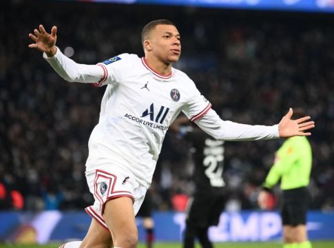 Παρί Σεν Ζερμέν – Ρεν 1-0: Λύτρωση με Εμπαπέ στις καθυστερήσεις