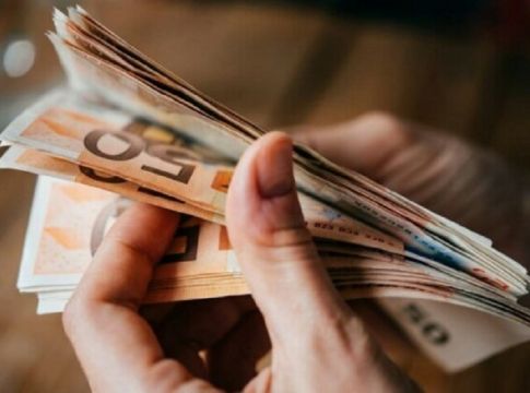 Εισφορά αλληλεγγύης: Οι κερδισμένοι από την κατάργησή της