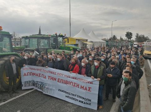 Αγρότες: Κλιμάκωση των κινητοποιήσεων – Ζητούν συνάντηση με τον πρωθυπουργό