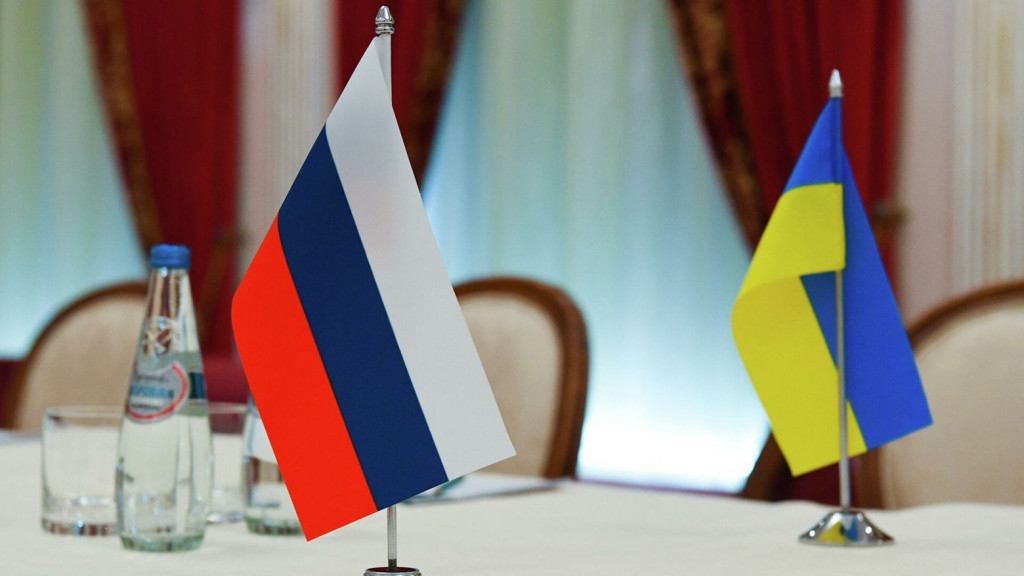 Δεύτερος γύρος διαπραγματεύσεων εν μέσω βομβαρδισμών – Τι λένε Μόσχα και Κίεβο