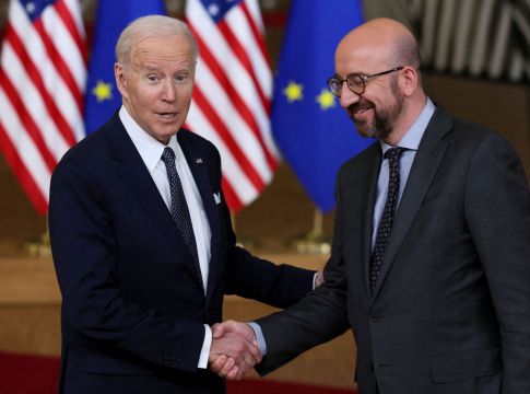 «Όχι» σε νέες κυρώσεις λέει η ΕΕ – Αποφάσεις για την ενεργειακή απεξάρτηση από τη Ρωσία