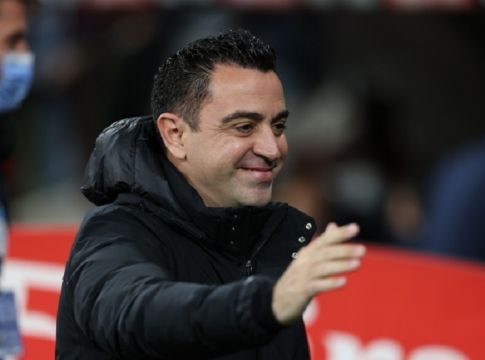 Πώς πανηγύρισε ο Τσάβι τα τέσσερα γκολ της Μπαρτσελόνα στο «Μπερναμπέου» (vid)