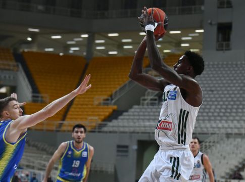 Παναθηναϊκός – Περιστέρι 75-57: «Περίπατος» για τον… μισό Παναθηναϊκό πριν από το ΣΕΦ