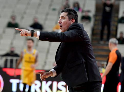 Πρίφτης: «Θα πρέπει να ξεπεράσουμε τους εαυτούς μας κόντρα στη Ρεάλ»