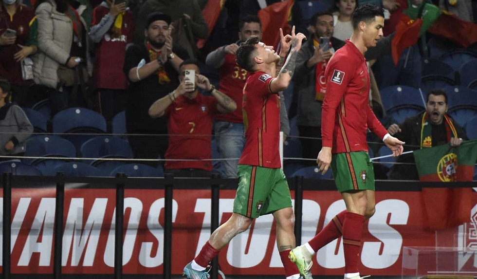 Πορτογαλία – Τουρκία 3-1: Πέρασε με ζόρι και φουλάρει για Μουντιάλ ο Σάντος
