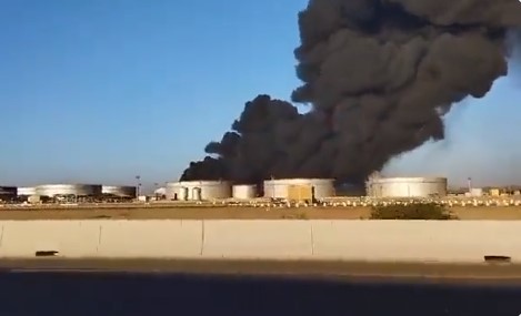 Μεγάλη έκρηξη σε πετρελαϊκές εγκαταστάσεις στη Σαουδική Αραβία – Δίπλα στον χώρο που διεξάγεται η Formula 1