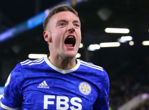 Μυθικός Βάρντι: Έγινε ο πρώτος σκόρερ άνω των 30 ετών στη Premier League