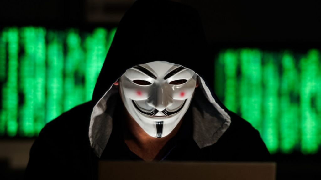 Anonymous: Από τη Ρωσική Υπηρεσία Ασφαλείας διέρρευσαν πληροφορίες για σχέδιο δολοφονίας του Ζελένσκι