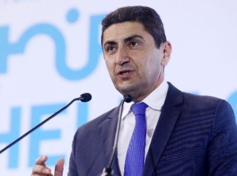 Με απόφαση Αυγενάκη: Μόνο με διαρκείας στις θύρες των οργανωμένων