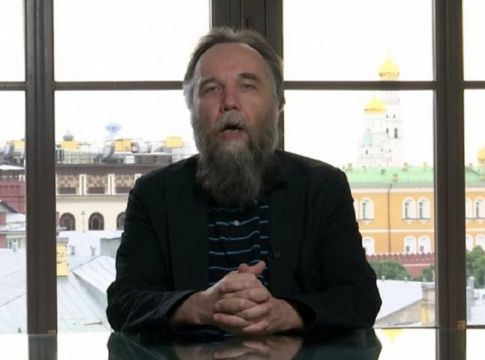 Αλεξάντερ Ντούγκιν: O Ρώσος διανοούμενος που θεωρείται «εγκέφαλος» του Πούτιν