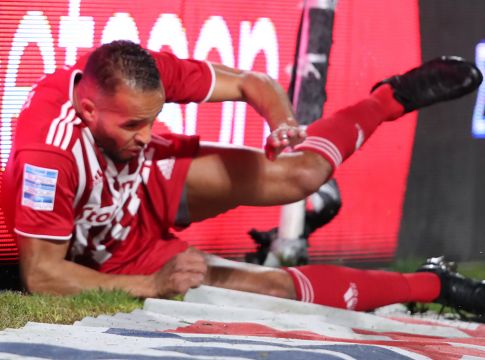 Ο Ελ Αραμπί έσπασε τρομερό αρνητικό σερί – Πέταξε τη σκόνη της γκαντεμιάς (Vid)