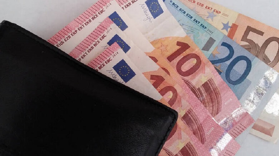 Έκτακτο επίδομα 200 ευρώ: Κλείδωσε η πληρωμή στα ΑΤΜ