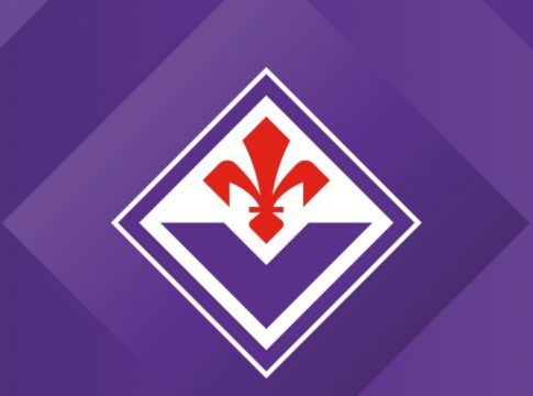 Φιορεντίνα: Θύελλα αντιδράσεων από τους οπαδούς έφερε το νέο έμβλημα