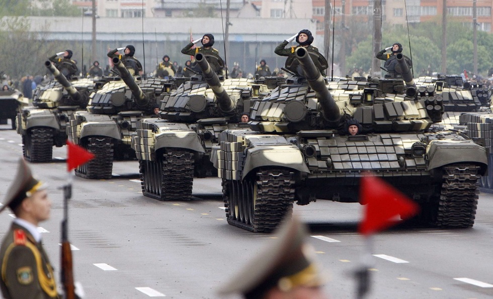 Ουκρανία: Αυξάνονται οι πιέσεις στη Λευκορωσία να μπει στον πόλεμο αφού ο ρωσικός στρατός έχει «βαλτώσει»