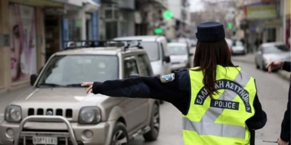 Οδική ασφάλεια: Οι αλλαγές στον ΚΟΚ και τα πρόστιμα, στο επίκεντρο κυβερνητικής επιτροπής