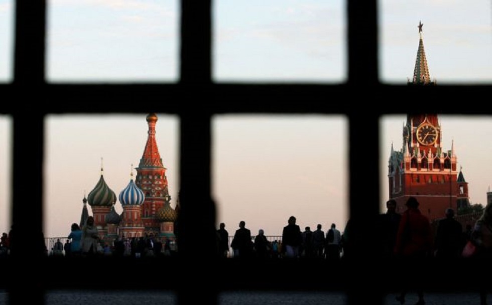 Ρωσία: Ο κίνδυνος χρεοκοπίας ξυπνά μνήμες από το 1998