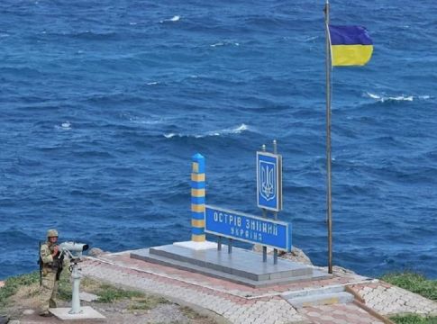 Φιδονήσι: Απελευθερώθηκαν σε ανταλλαγή αιχμαλώτων οι Ουκρανοί ναύτες που είχαν συλληφθεί