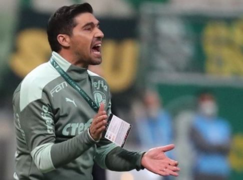 Απίθανα πράγματα με πρώην προπονητή του ΠΑΟΚ – Και γενναία αύξηση και ρήτρα αποδέσμευσης