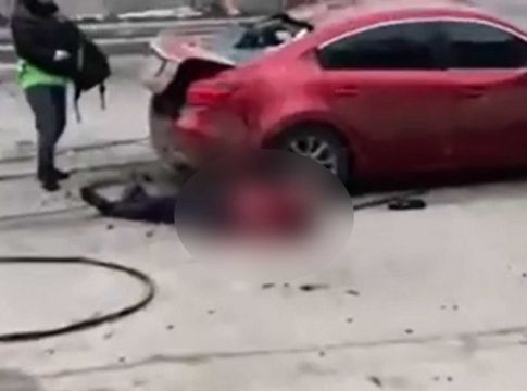 Πόλεμος στην Ουκρανία: Συγκλονιστικές εικόνες από τους βομβαρδισμούς στο Χάρκοβο – Σκληρές εικόνες