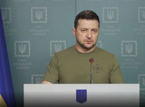 Ζελένσκι: Οι Ρώσοι ετοιμάζονται να βομβαρδίσουν την Οδησσό – Μαχόμαστε για ζωή και όχι σκλαβιά