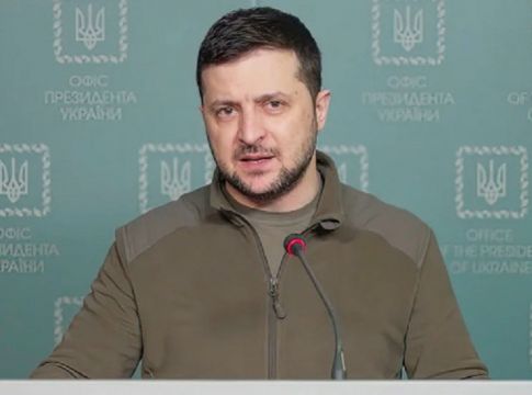 «Ελευθερία ή θάνατος» – Το μήνυμα του Ζελένσκι στην ελληνική Βουλή