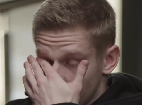 Συγκλονίζει ο Ζιντσένκο: «Κλαίω συνέχεια, αν δεν είχα την οικογένεια μου θα πολεμούσα κι εγώ» (vid)