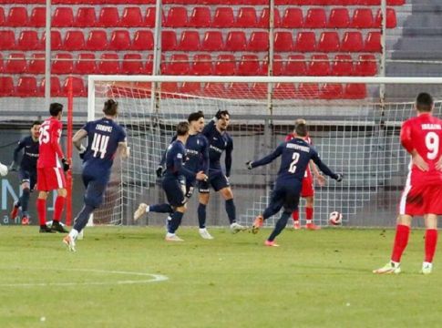 Super League 2: Τα φώτα σε Βέροια και Λάρισα