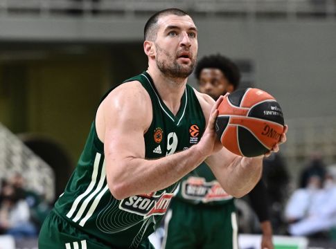 Παναθηναϊκός: Μπήκε ο Καββαδάς – Παραμένουν εκτός Νέντοβιτς και Γιόβιτς