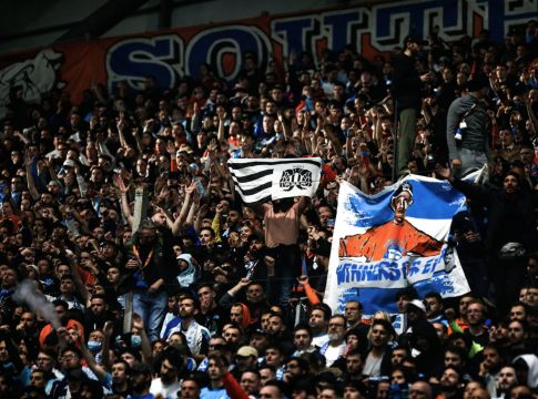 Άγριο ξύλο στη Μασσαλία – Επεισόδια και χημικά και μετά το τέλος του αγώνα (vid)