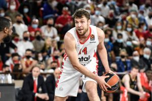 La leggenda ha combattuto contro tutti e li ha eliminati