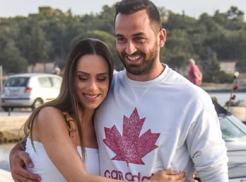 Σοκαρισμένη η σύντροφος του Σοϊλέδη – «Είμαστε 5 χρόνια μαζί, δεν τον έχω ξαναδεί έτσι…» (Vids)
