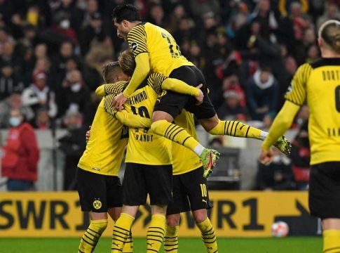 Στουτγκάρδη – Ντόρτμουντ 0-2: Ο Μπραντ την έβαλε στον ίσιο δρόμο…