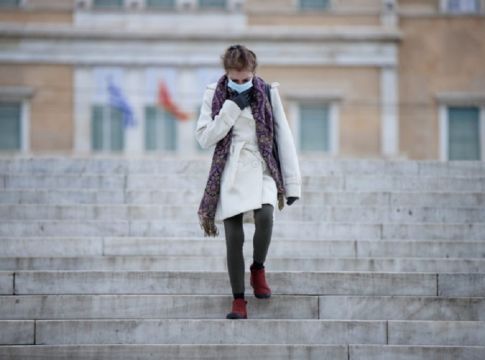 Κορωνοϊός: Πού εντοπίζονται τα 15.044 νέα κρούσματα – Ο χάρτης της διασποράς