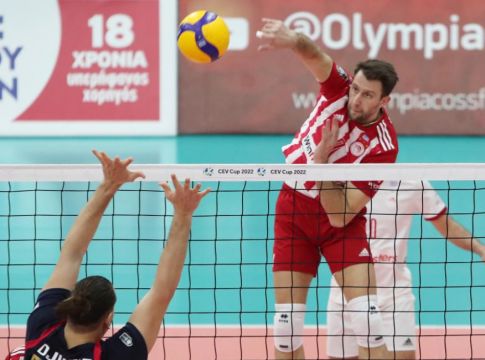 LIVE: Φοίνικας Σύρου – Ολυμπιακός 1-3 (Τελικό)