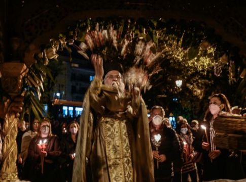 Κορωνοϊός: Σε φάση συνύπαρξης με τον ιό – Νέες απειλές στο δρόμο για την κανονικότητα