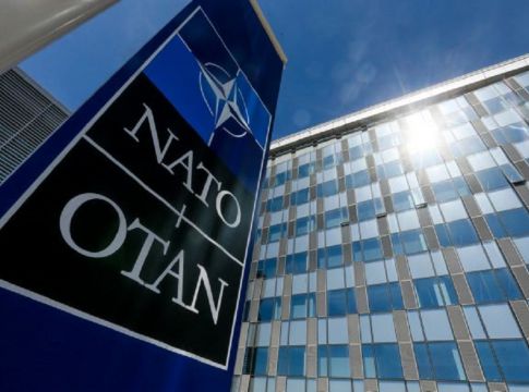 ΝΑΤΟ: Δηλώνει έτοιμο να υποστηρίξει την Ουκρανία για χρόνια στον πόλεμο με τη Ρωσία – Τι συμβαίνει στο Ντονμπάς