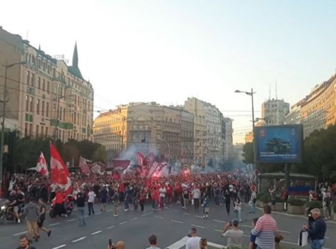 Πόσο κόσμο θα έχει ο Ολυμπιακός αν πάει στο Final 4 του Βελιγραδίου; (vids)