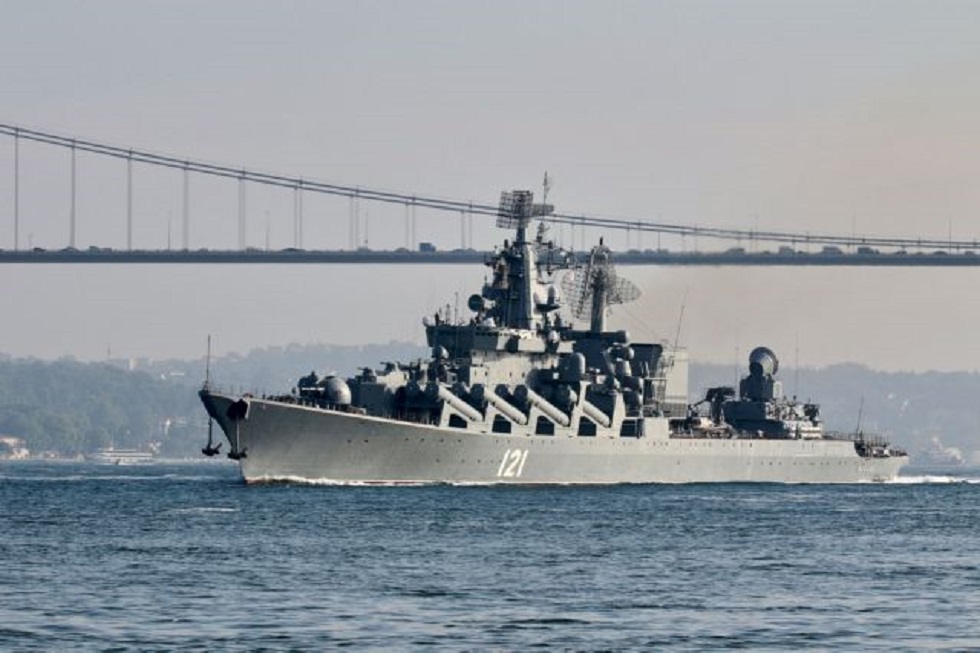 Πόλεμος στην Ουκρανία: Θρίλερ με τη ναυαρχίδα του ρωσικού στόλου στη Μαύρη Θάλασσα