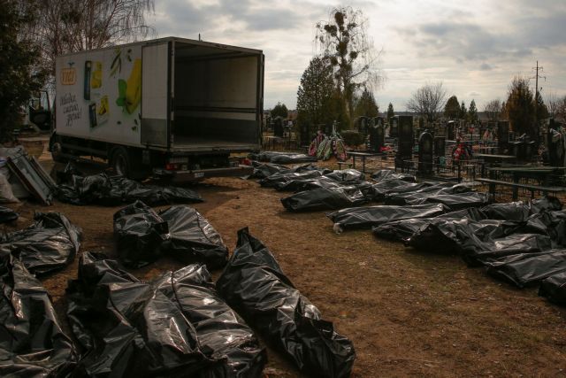 Προσοχή σκληρό βίντεο: Ουκρανοί εκτελούν εν ψυχρώ Ρώσους αιχμαλώτους – Το επιβεβαίωσαν NYT και BBC