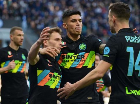 Η Ίντερ «καθάρισε» τη Βερόνα και συνεχίζει το… κυνήγι (2-0)