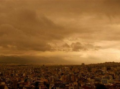 Καιρός: Λασποβροχές, χαλάζι και αφρικανική σκόνη μέχρι το Σάββατο
