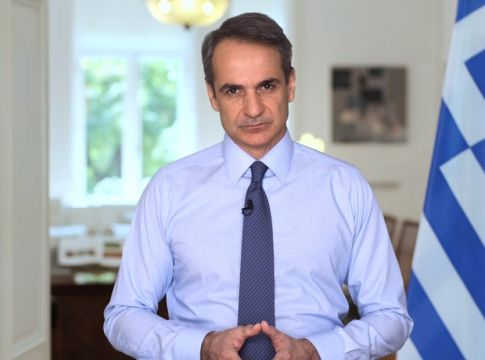 Μητσοτάκης: Στα 713 ευρώ ο κατώτατος μισθός – Αύξηση 50 ευρώ από 1η Μαΐου