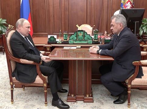 Μαριούπολη: Ο διάλογος Πούτιν – Σοϊγκού για το Azovstal – «Να μην μπορεί να περάσει ούτε μύγα»